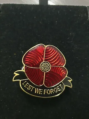 £2.99 • Buy Remembrance Day Red Poppy Flower Lapel Badge Lest We Forget ...design 2