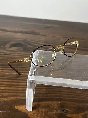 Vintage Gucci Women's Polished Gold Metal Oval Full Rim Eyeglasses Frame Only • $89.99