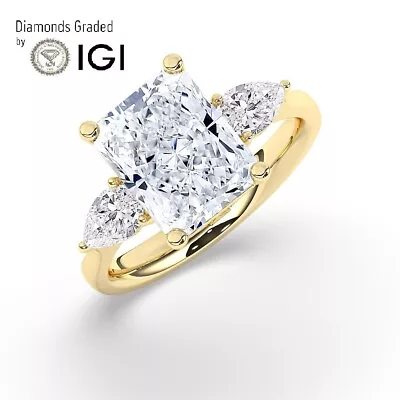 Radiant Solitaire 18K Yellow Gold Trilogy Ring 4 Ct Lab-grown IGI Certified • £2902