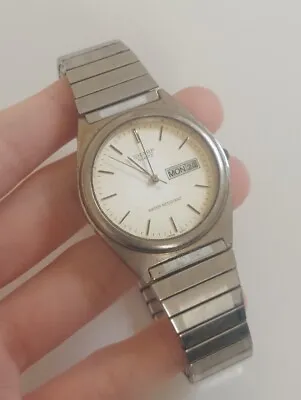 Vintage Sharp 1980s Men's 257193 Quartz Dress Watch-Silver Tone Date AS IS • $11.95