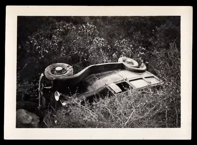 $5.99 • Buy INTENSE ROLLED CAR CRASH LAYS In DITCH AFTER 30 FOOT FALL ~ 1940 VINTAGE PHOTO