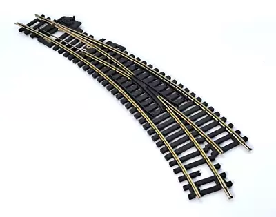 Hornby R641 OO Gauge - Right Hand Curved Point - Nickle Silver • £9.99