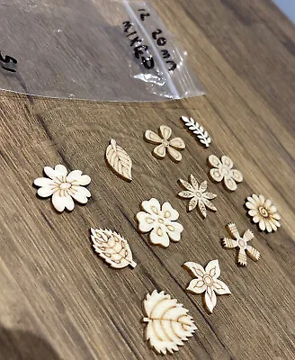12 Small Wooden Flower/Leaves 20mm Laser Cut Wooden Shapes DIY Craft • £0.99