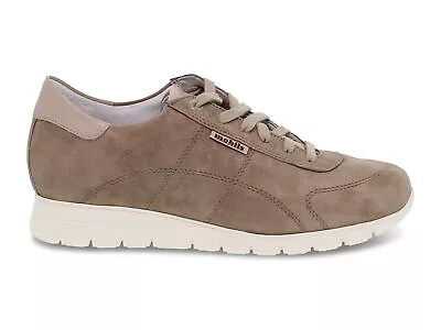 Flat Shoe Mephisto DOROTHE T In Taupe Nubuck - Women's Shoes • $204.12