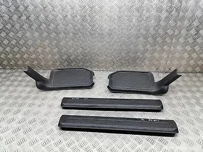 Mitsubishi Shogun Door Kick Plate Trim Panel Right Left Mr402153 Mk4 2007-2019  • $26.10