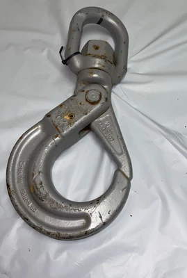$798 • Buy New Crosby S-1326 Shur-lok 7/8  Self Locking Swivel Hook Grade 100
