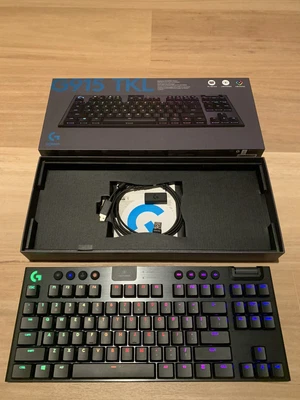 $210 • Buy Logitech G915 TKL Wireless Gaming Tactile Keyboard *PREOWNED*