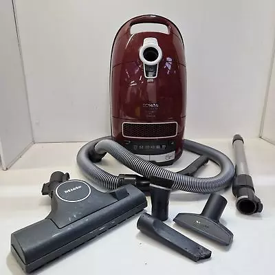 Miele Complete C3 Cat & Dog Pro Vacuum Cleaner (Damage/Dirty/Scuffed) B+ • £129.79