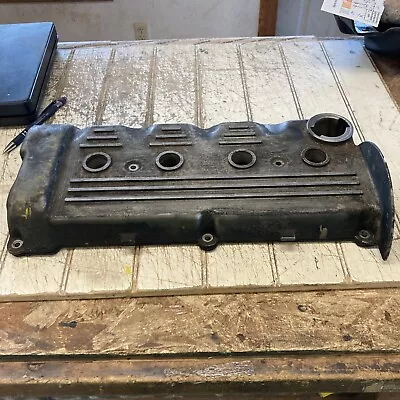 93 VW Passat 16 Valve Valve Cover  • $79.95