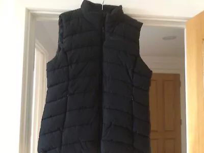 Ladies Mountain Warehouse Gilet - Size 16 • £13