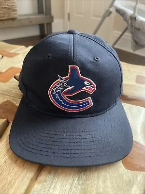 Vintage Vancouver Canucks Starter SnapBack Hat • $49.99