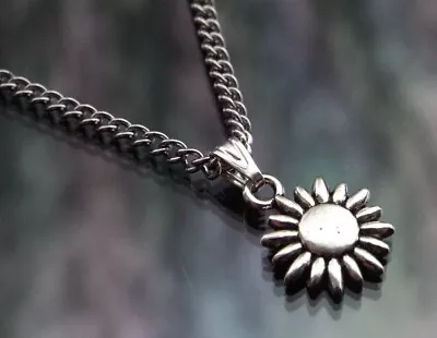 Small Silver Daisy Flower Pendant Necklace With Silver Plated Chain By Hudegate • £2.99