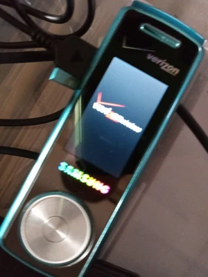 $19.99 • Buy SAMSUNG JUKE Music Phone With Camera TURQUOISE In Box W/ Extra - See Pictures