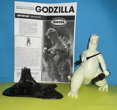 Orig.glows Brite Monsters Of The Movies Godzilla Kit W/ Instructions *no Box* • $70