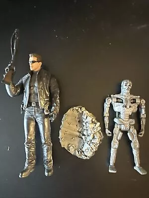 Terminator 1 And 2 McFarlane  Action Figure Lot With Weapon Figures Damaged • $14.50