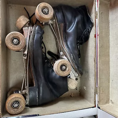 Vintage Official Roller Derby Skates Wooden Wheels And Case Size 9 Chicago • $29.99