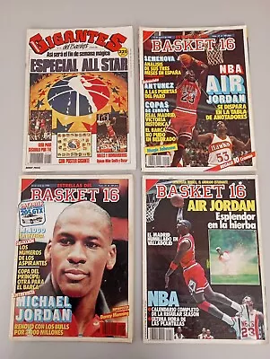  Michael Jordan  Gigantes Del Basket + X3 Basket 16 nba  Spanish Magazines • $75
