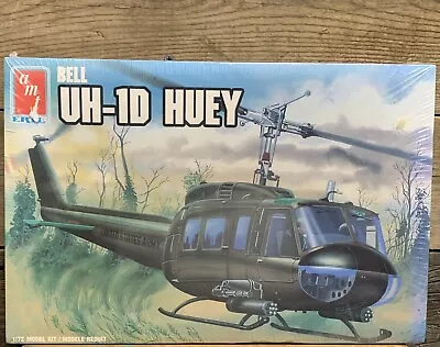 1988 ERTL AMT Bell UH-1D Huey 1:72 Scale Model Kit NIB • $35.99