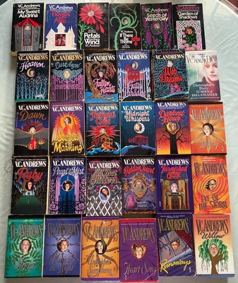 $150 • Buy 30 V.C. Andrews All Paperback Book Lot Some Keyhole Covers Dollanganger Casteel