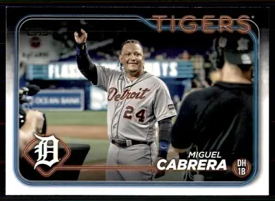 2024 Series 1 Base #201 Miguel Cabrera - Detroit Tigers • $0.99