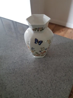 £8.99 • Buy  Aynsley Cottage Garden Vase