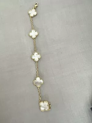 Alhambra Bracelet • £53