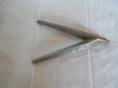$60 • Buy Vintage V Shaped Car, Truck  Chrome Emblem Rat Rod