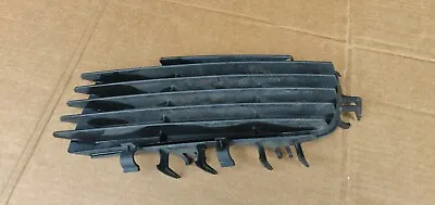 Vauxhall Vectra C 2002 – 2005 Passenger Side Front Bumper Grill 09186129 (g375) • $6.22