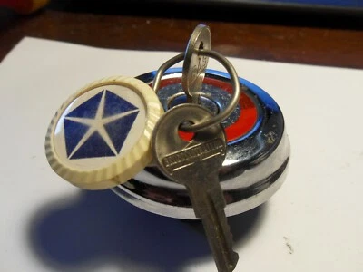 $20 • Buy Vintage Locking Gas Cap Car Part Original Stant XO-1664 2 Keys Rat Rod Chrome
