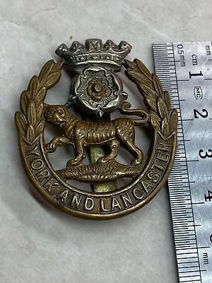 Original WW1/ WW2 York And Lancaster Regiment Cap Badge • £14