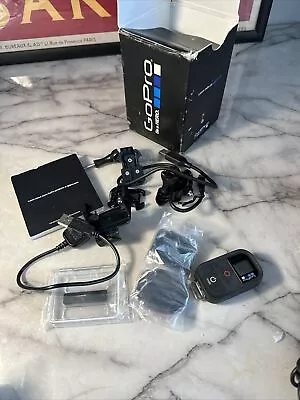 GoPro ARMTE-001 Wireless Handheld Wifi Remote Control Hero 3 W/ Charger - Clip • $24