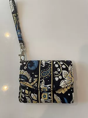 Vera Bradley Super Smart Wristlet Ellie Blue Euc Retired Style & Pattern • $21