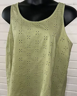 J. JILL Sz XL Green Eyelet Lace Tank Tunic Shirt Embroidered EUC • $16.99