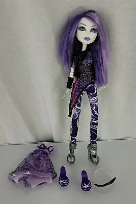 Mattel Monster High Spectra Vondergeist Picture Day & Extra Outfit Clothes • $47.99