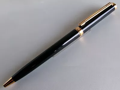 Montblanc Noblesse Oblige Ballpoint Pen Black GT • $149.99
