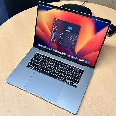 Apple MacBook Pro 16 - I9 8Core- 32GB RAM - 1TB Logic Pro - FCPX - Top Spec • £1150