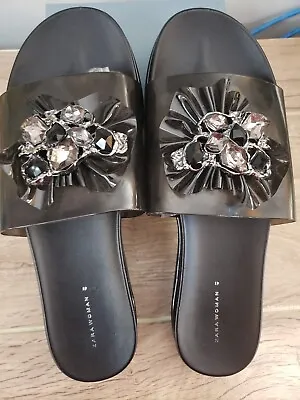 #561 ZARA WOMENS Glamorous Bejeweled Slides Flats Sandals Shoes Sz US 9.5 EU 41 • $30