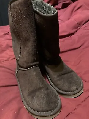 Uggs • $45