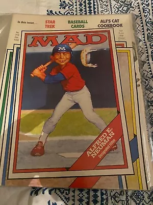 Mad Magazine No.318 October 1988 Baseball Very Good Condition • £5.99