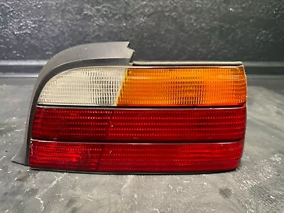 92-99 Bmw E36 2 Door Conv Coupe Passenger Right Side Tail Light Lamp Amber Oem • $79.94