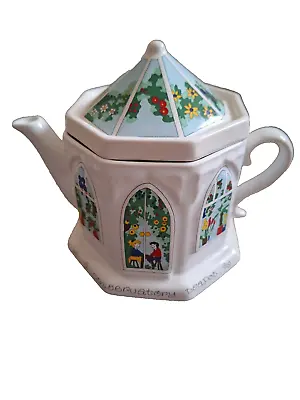 Wade Conservatory Teapot White English Life Teapot 15cm X 17cm • £6