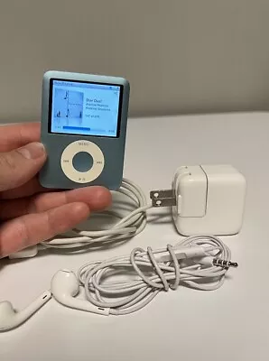 Apple IPod Nano 3rd Generation Light Blue 8GB A1236 MP3 Player Mint Conditions • $65