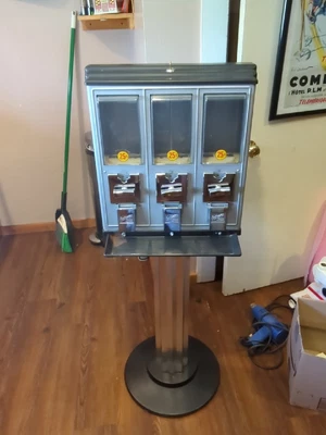 $150 • Buy Vintage 3 Candy Gumball Vending Machine ALL METAL