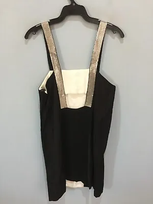 $30 • Buy SASS & BIDE( Adorned Tradition) Dress, Size 40(10) White&Black Colour