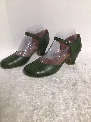 Miz Mooz Frenchy Green Leather Adjustable Ankle Strap Mary Jane Women’s Sz 8 • $39.95