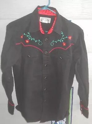 Wrangler Retro-style Embroidered! Western Rockabilly Shirt! Nice! Mens Medium! • $21.99