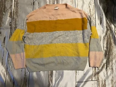 H&m Sweater Size Large • $3