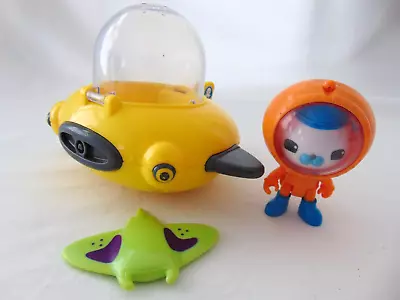 Octonauts Gup D With Captain Barnacles And Manta Ray • £4.99