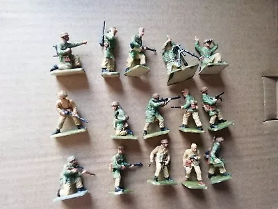  1.72 Scale Italeri  WW2 GERMAN Tropical  Paratroops   X 15 • £12