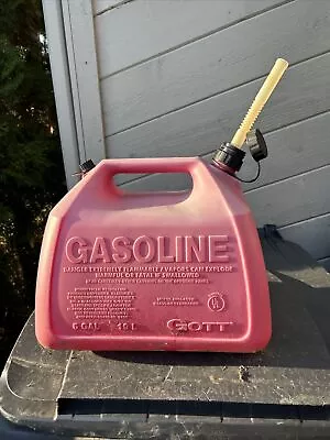 Vtg Gott 5 Gallon Plastic Vented Gasoline Can W Spout Gas Oil Old Style 1 • $65